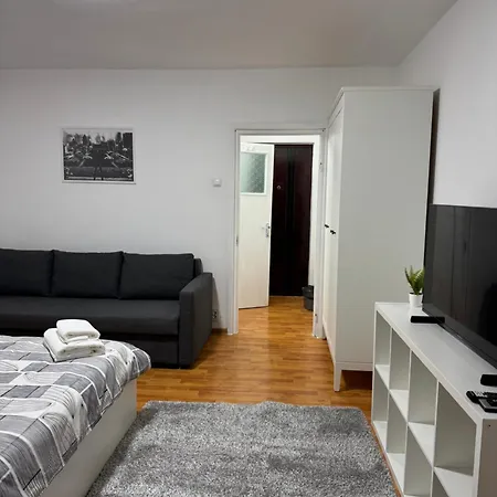 شقة National Stadium Aparment بوخارست