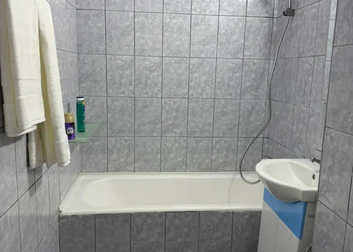 National Stadium Aparment *